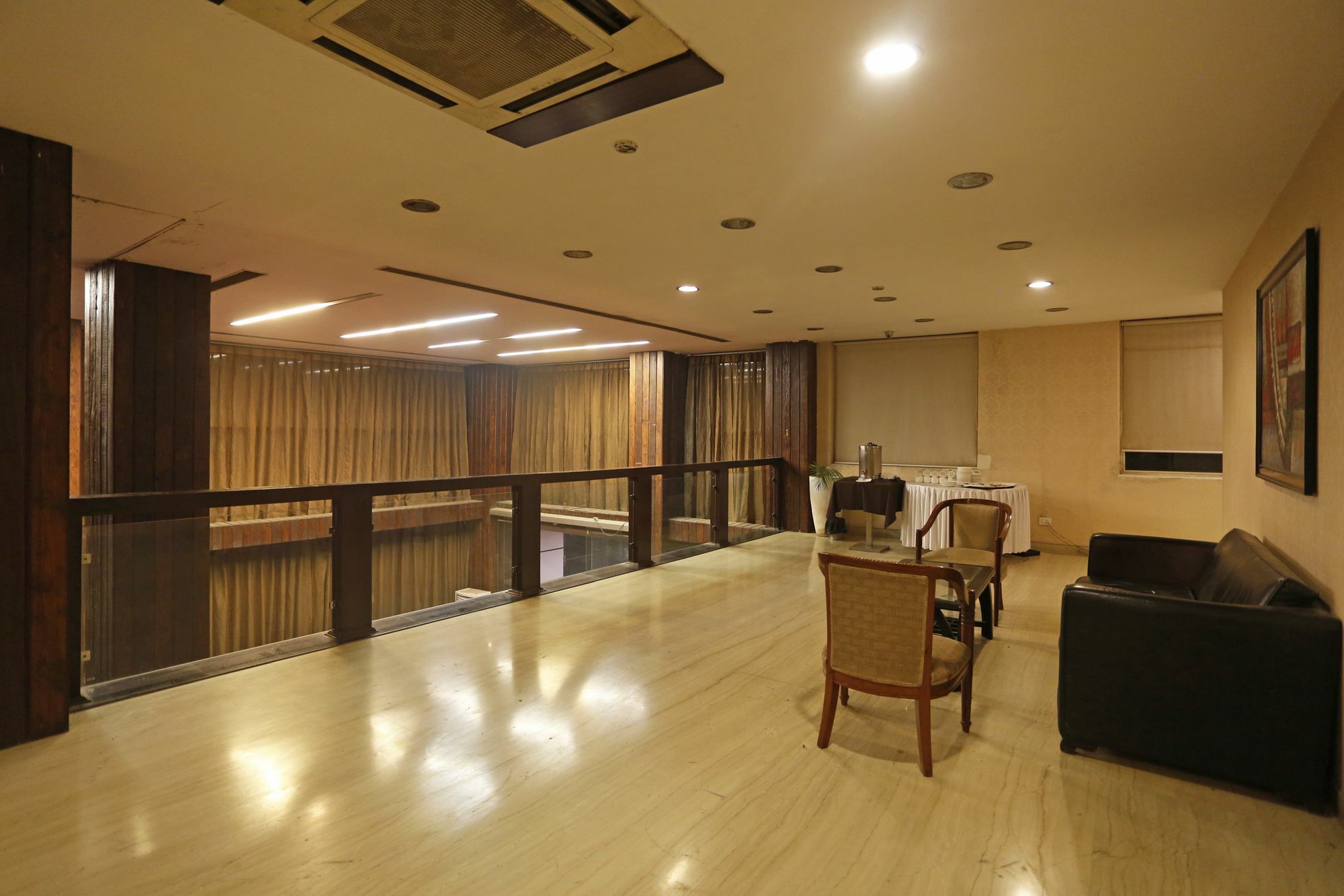 Oyo 7281 Almati Hotel Gurgaon
