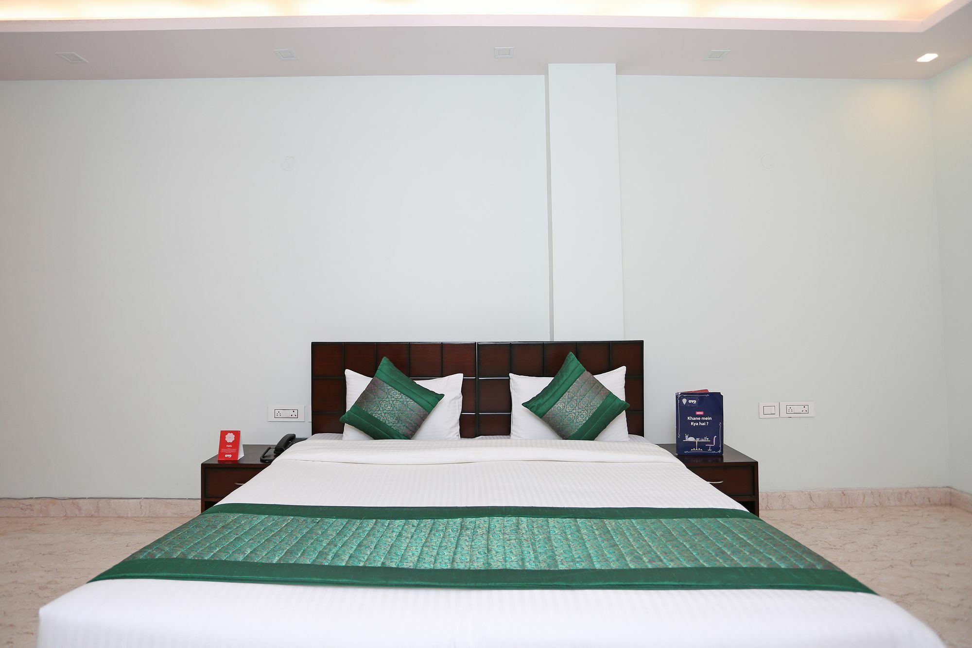 Hotel Oyo 9664 Sector 48 2*