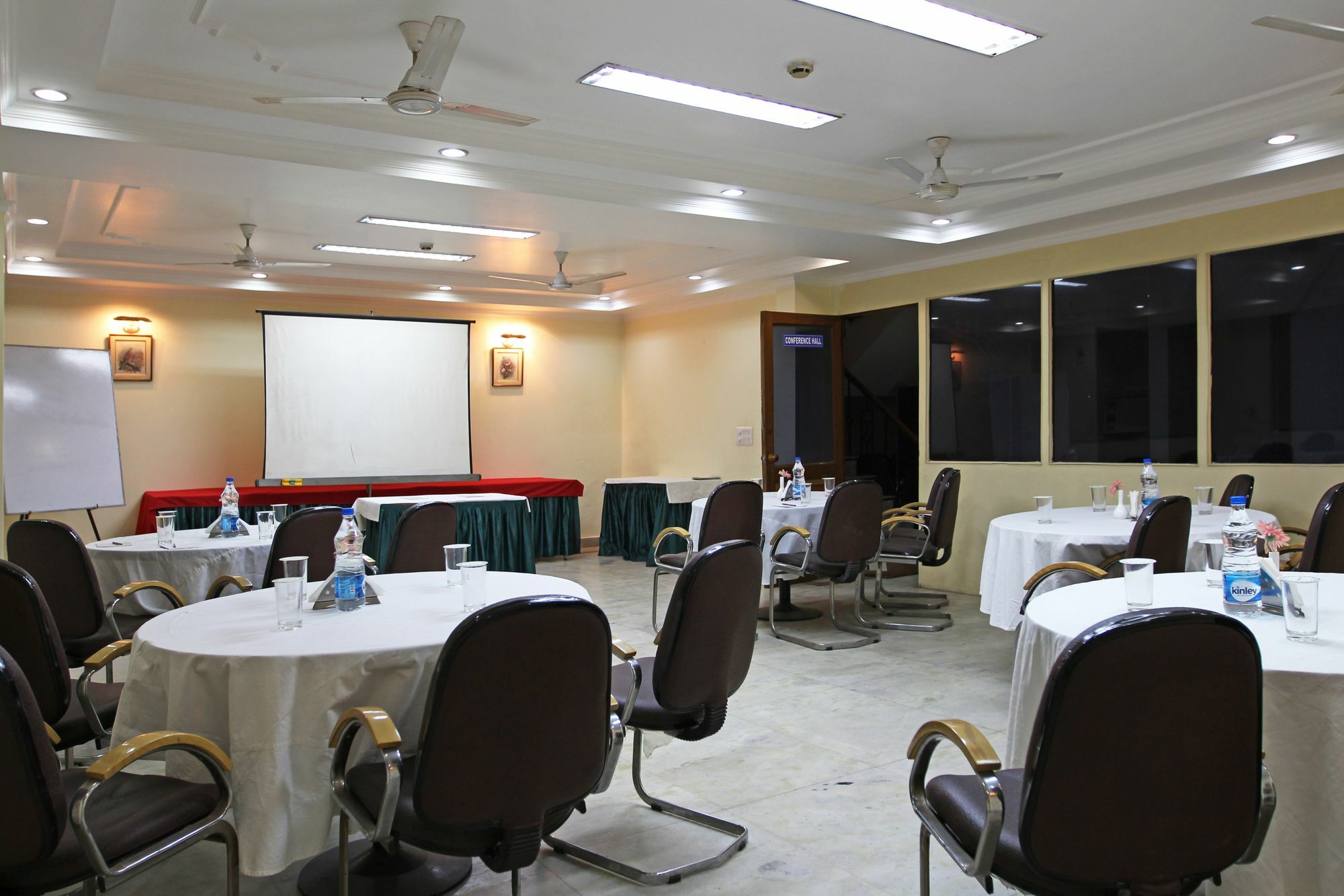 Mint Cyber 3* Gurgaon