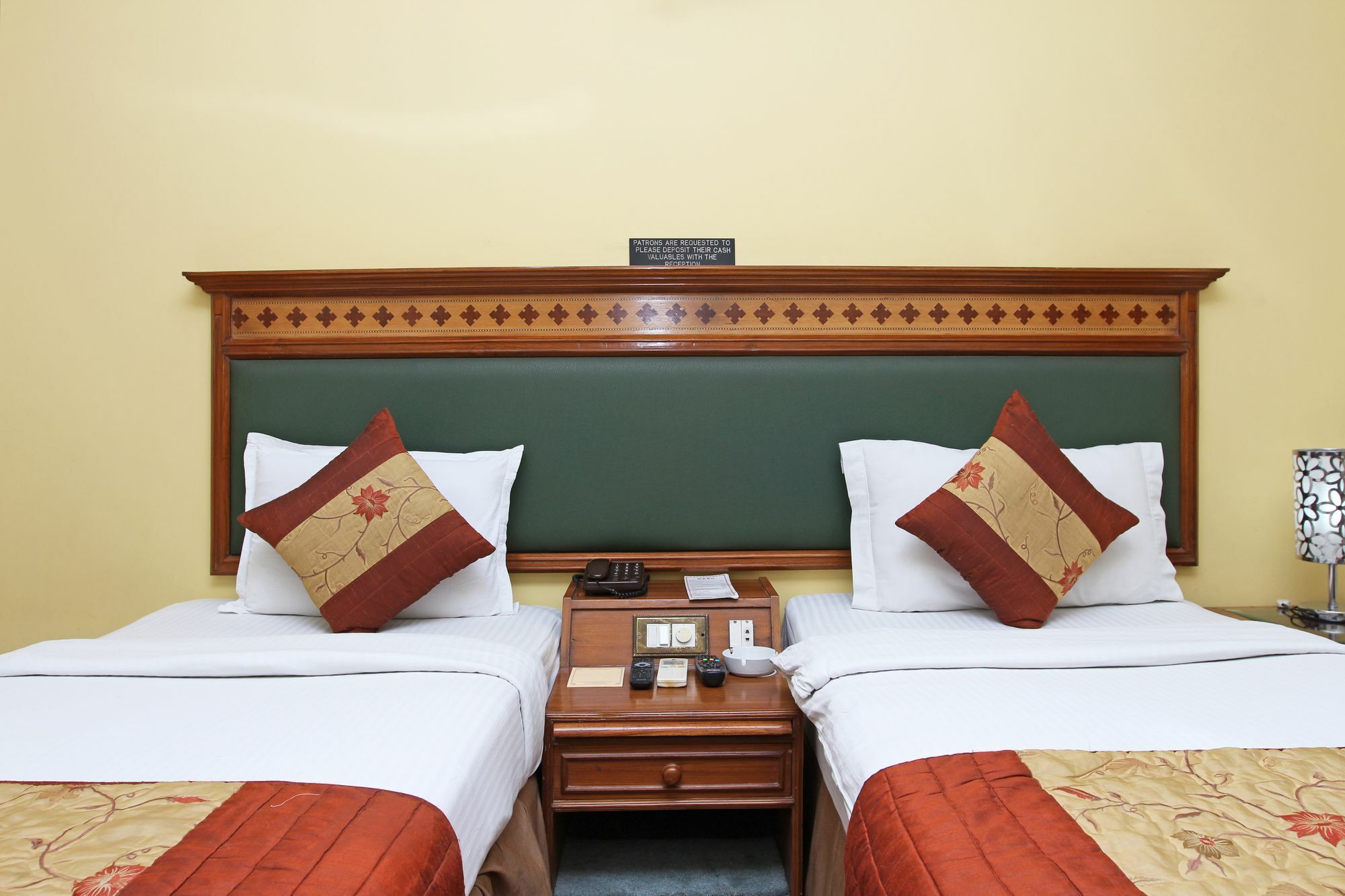 Mint Cyber Hotel