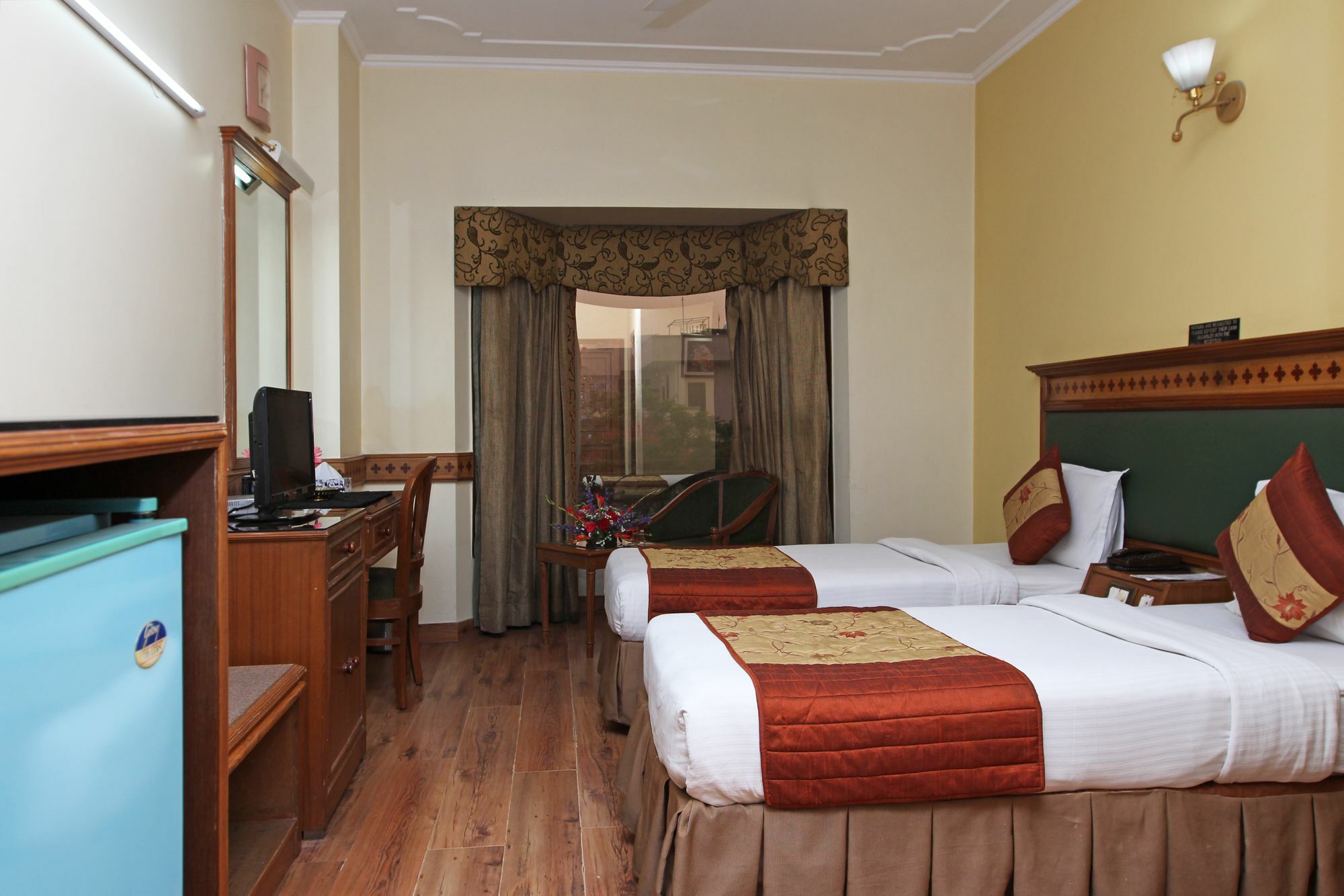 Hotel Mint Cyber 3*