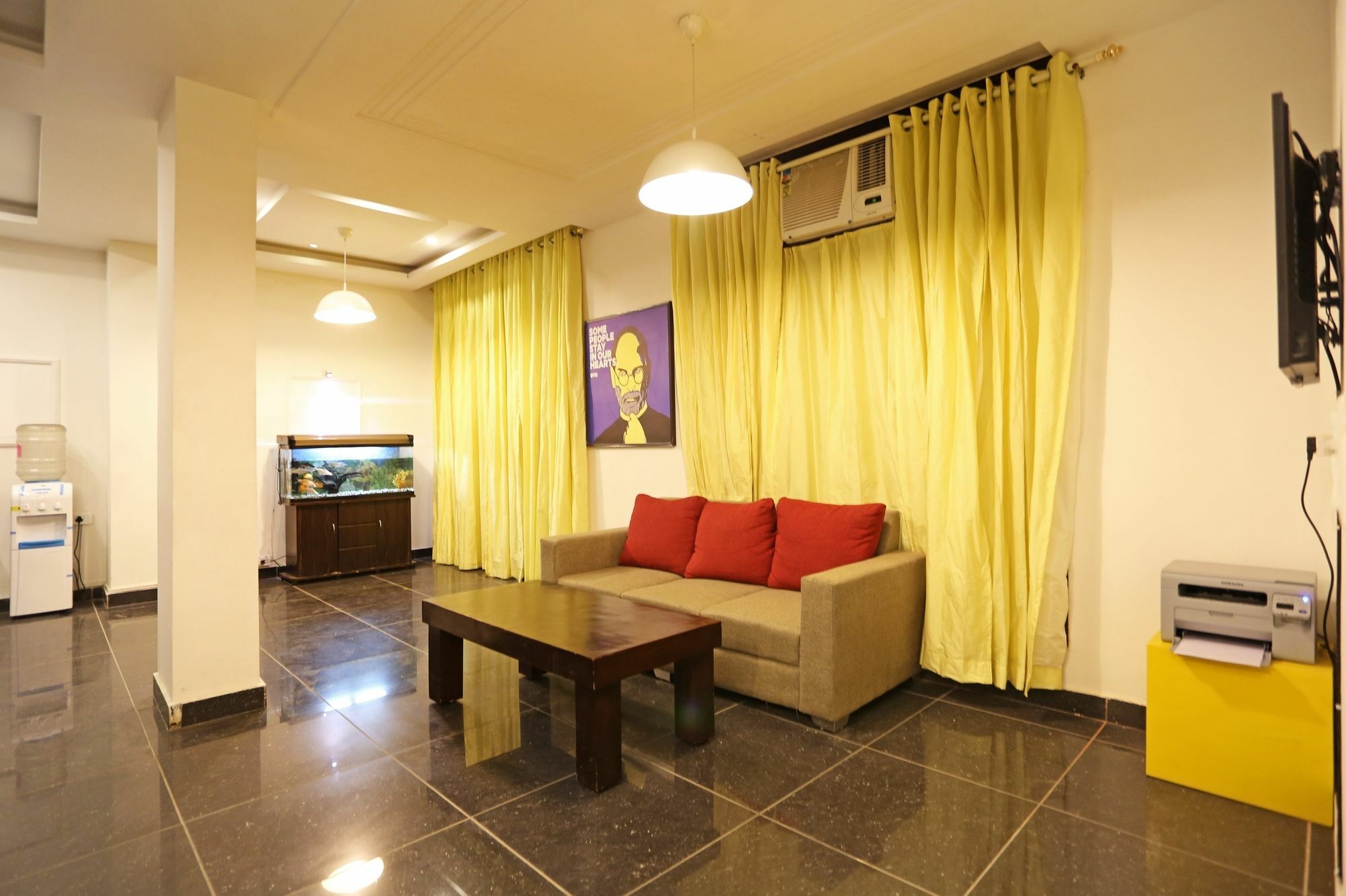 Oyo Townhouse 330 Mg Road Metro Station Hotel Gurgaon