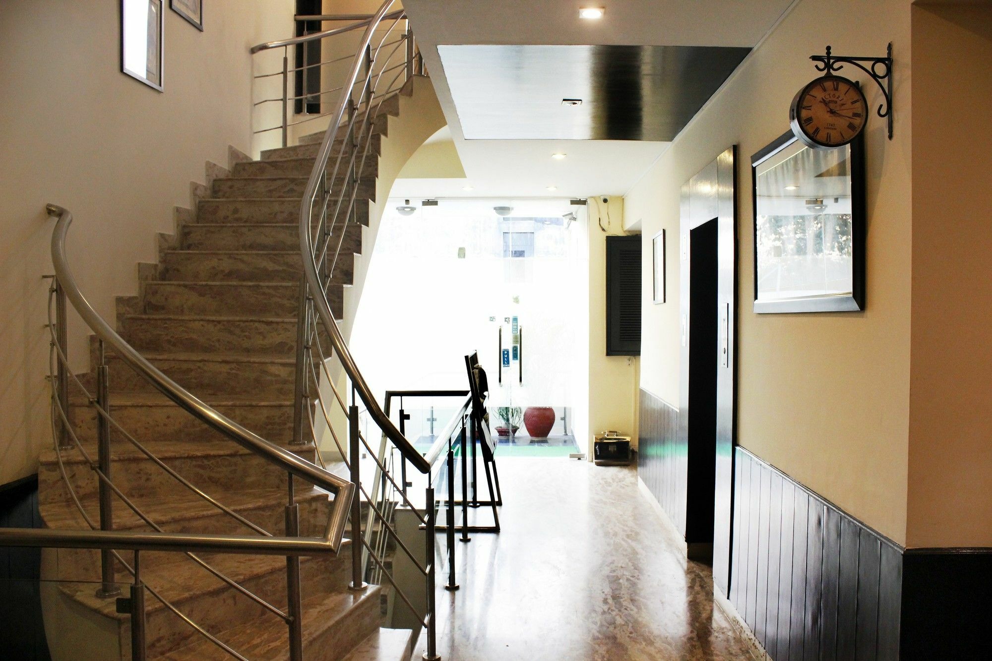 Fabhotel Moulsari Dlf Phase 3 3* Gurgaon