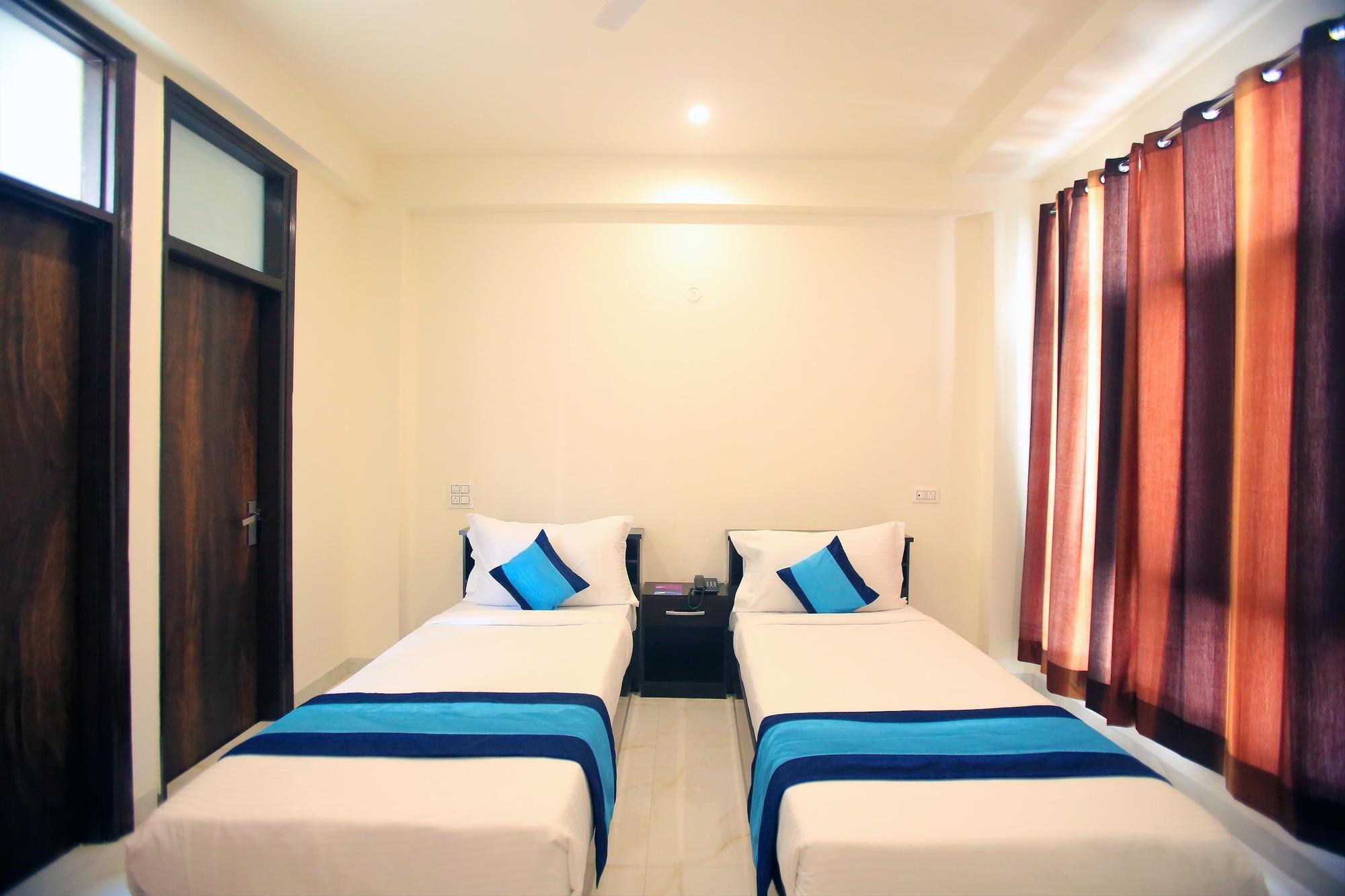 Mint Golf Course Hotel 3*
