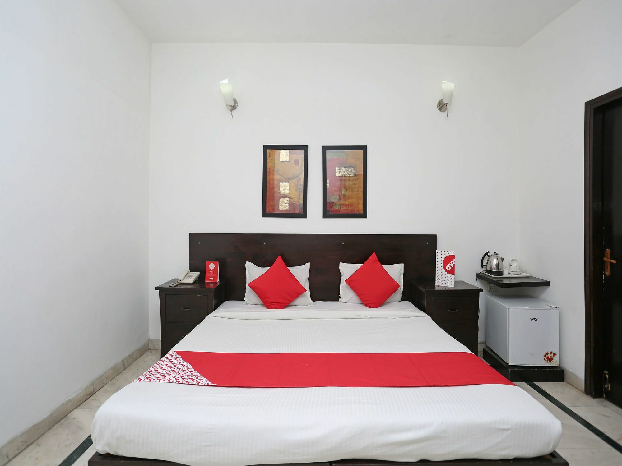 Hotel Oyo 14999 Crossroads Woodbridge 2*