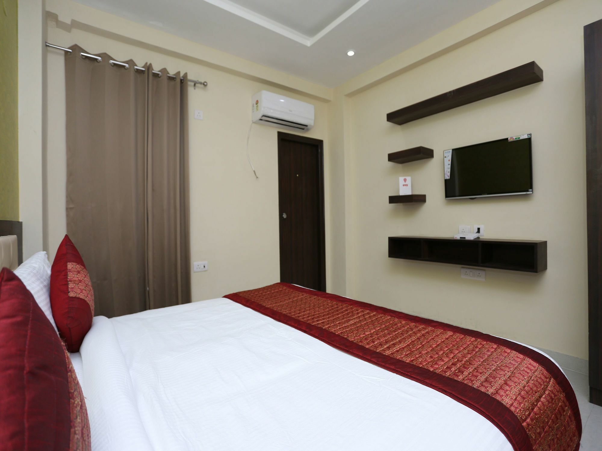 Oyo Flagship 12081 Palm Garden Hotel