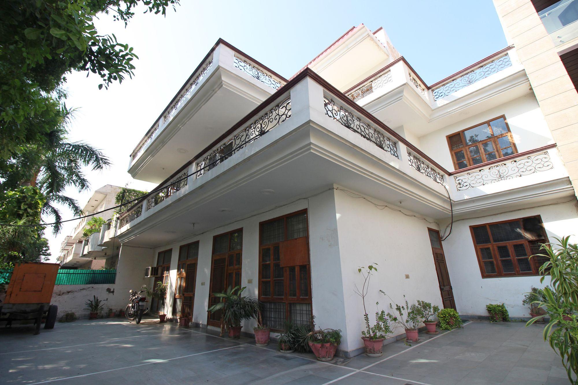 Hotel Oyo 6835 Residency