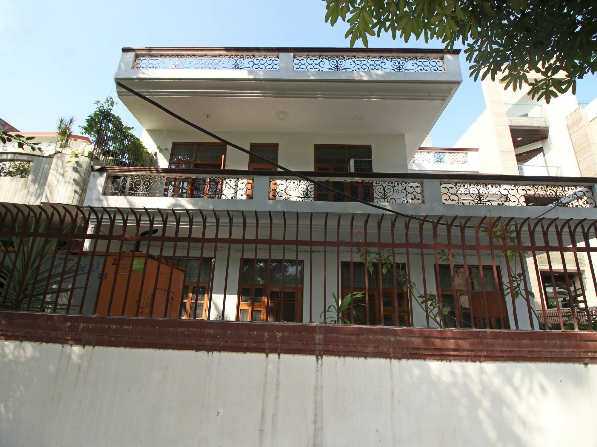 Oyo 6835 Residency 2*