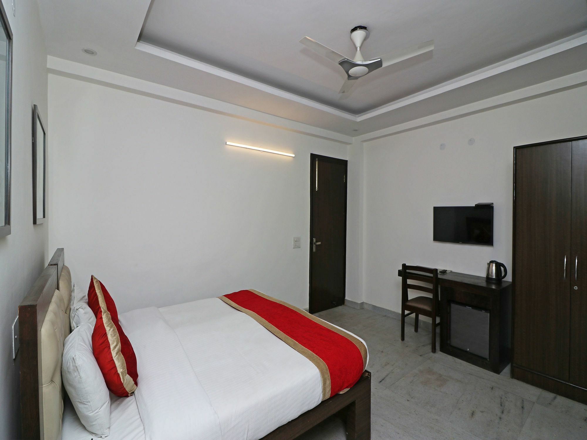 Hotel Oyo 13396 Prefer 3*