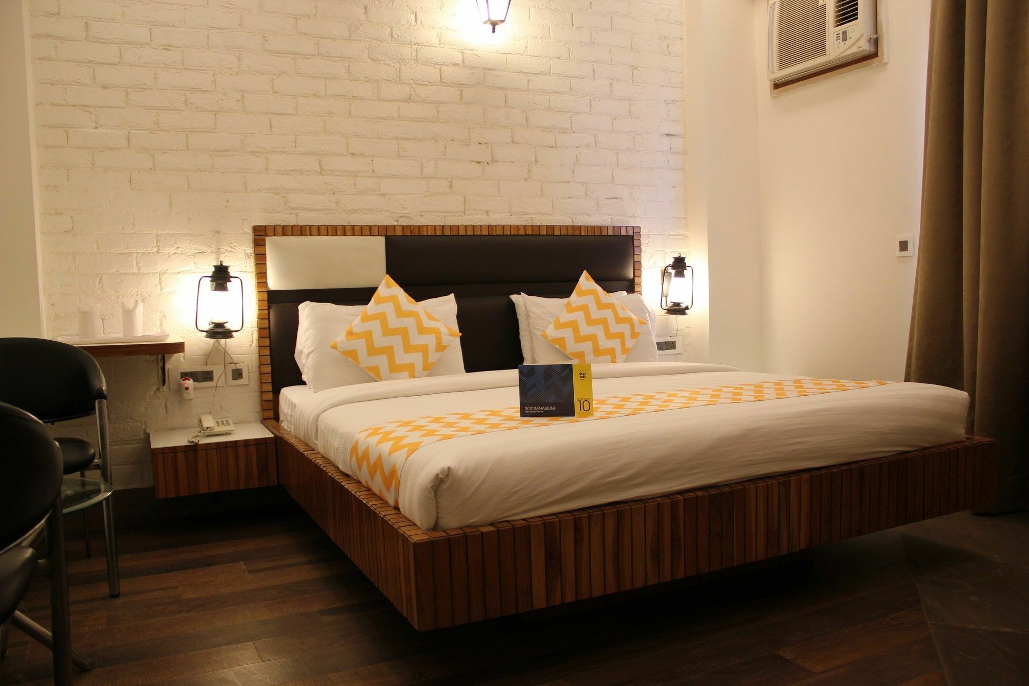 Hotel Fabhotel Premium Nest