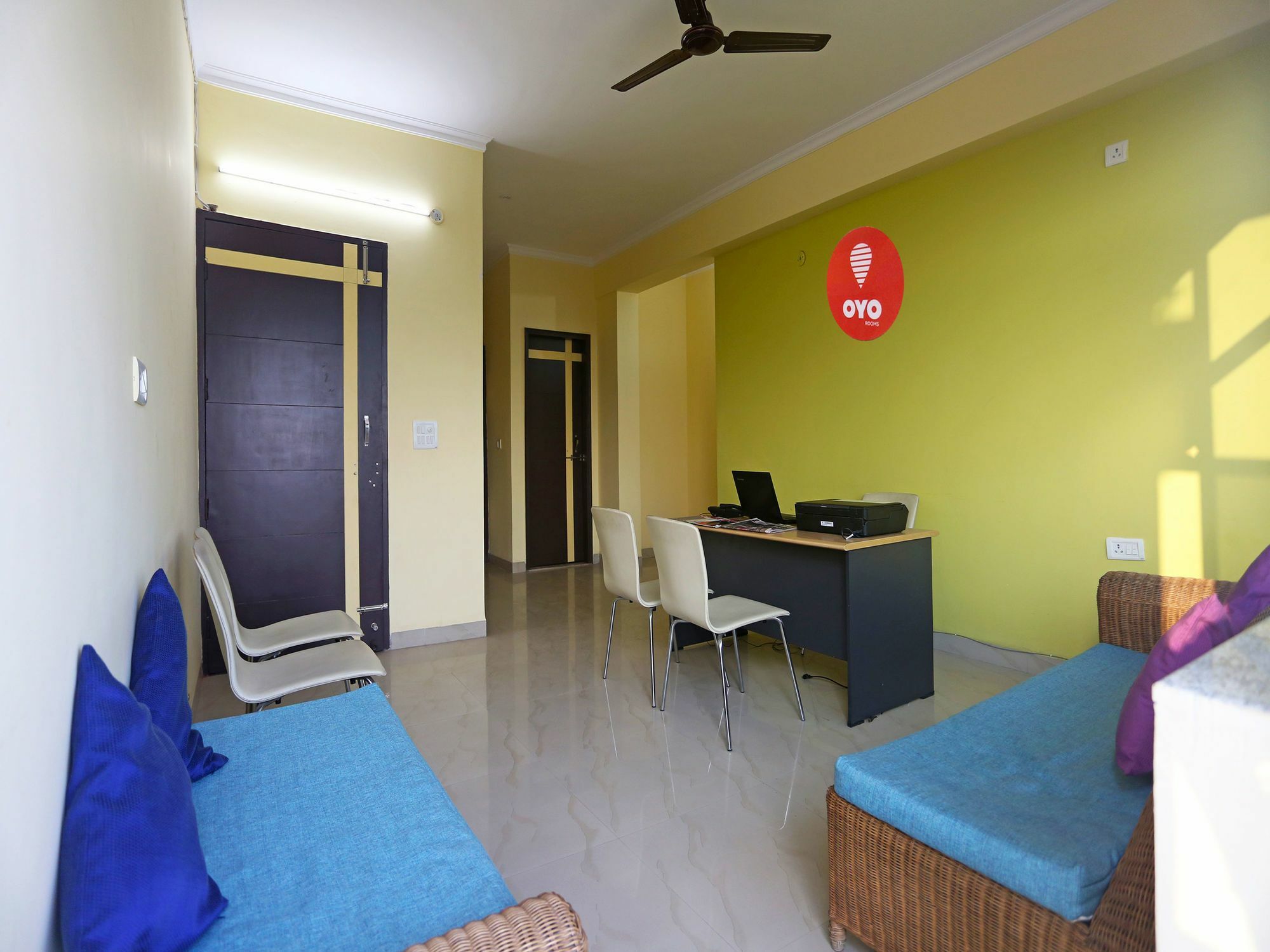Hotel Oyo 9461 Sector 56 Gurgaon