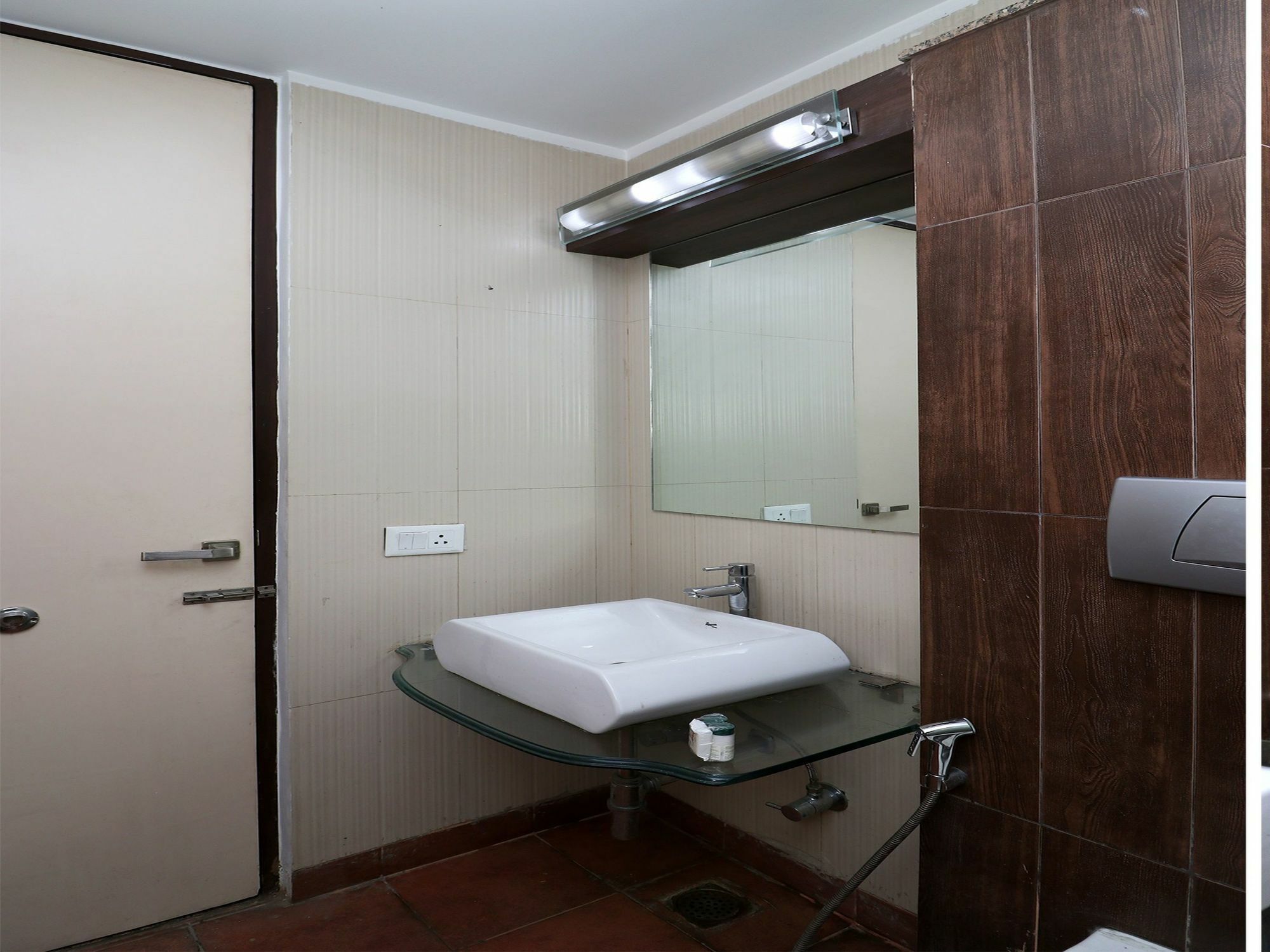 Oyo Just Near Leisure Valley Park Hotel 3*