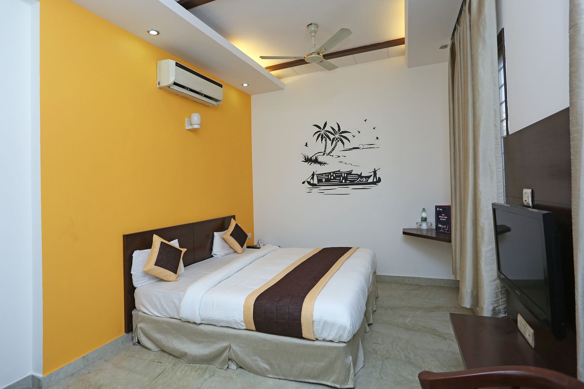 Hotel Oyo 11381 Corple