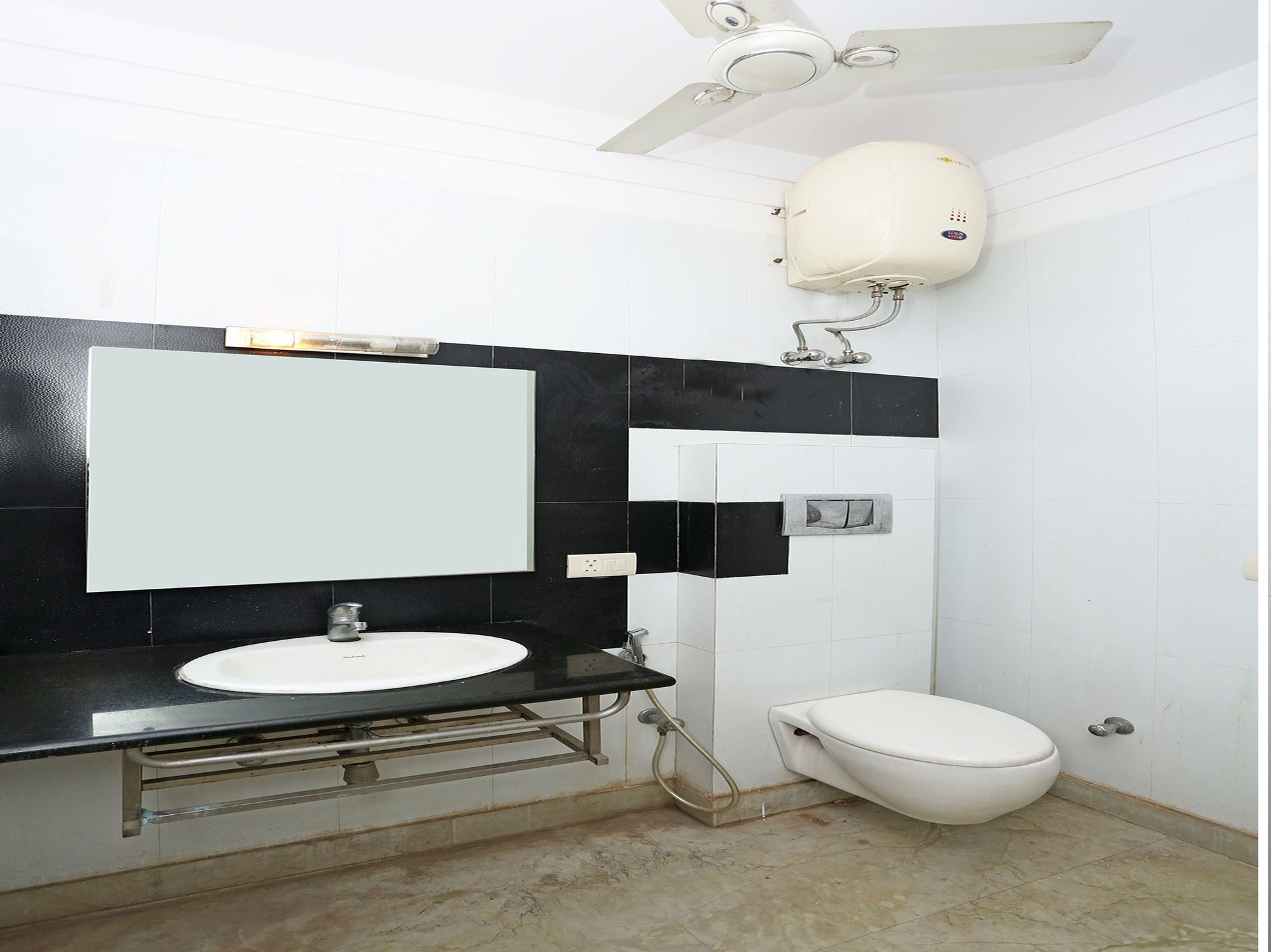 Hotel Oyo 11381 Corple