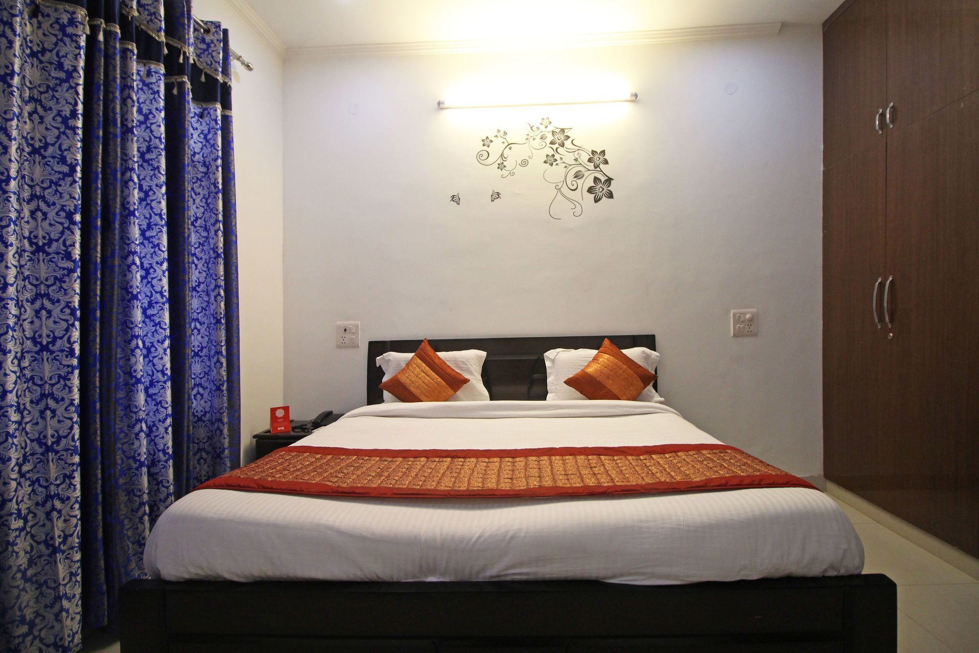 Oyo 7526 Near Artemis Hospital Hotel 2*