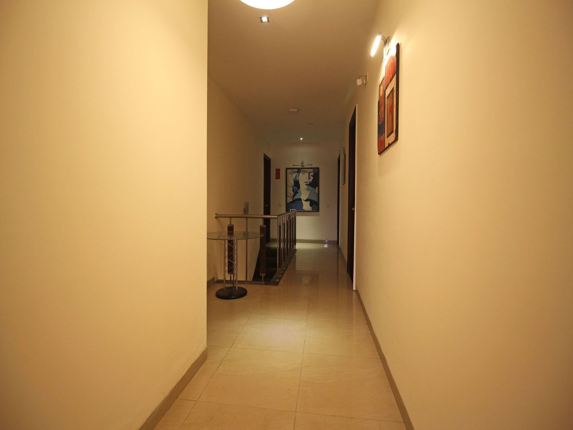 Oyo 6018 Ethnic Facilities Hotel 2*