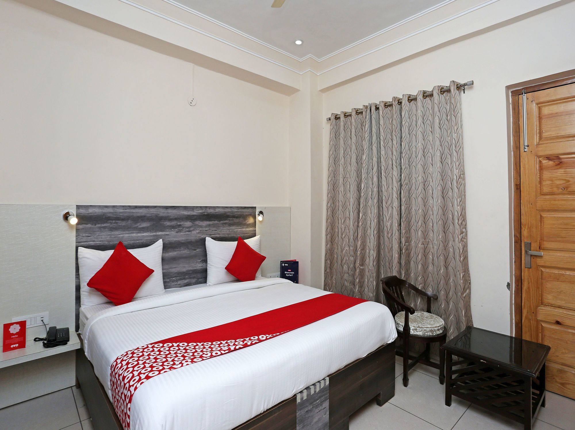 Hotel Oyo 14444 Jmk House Gurgaon