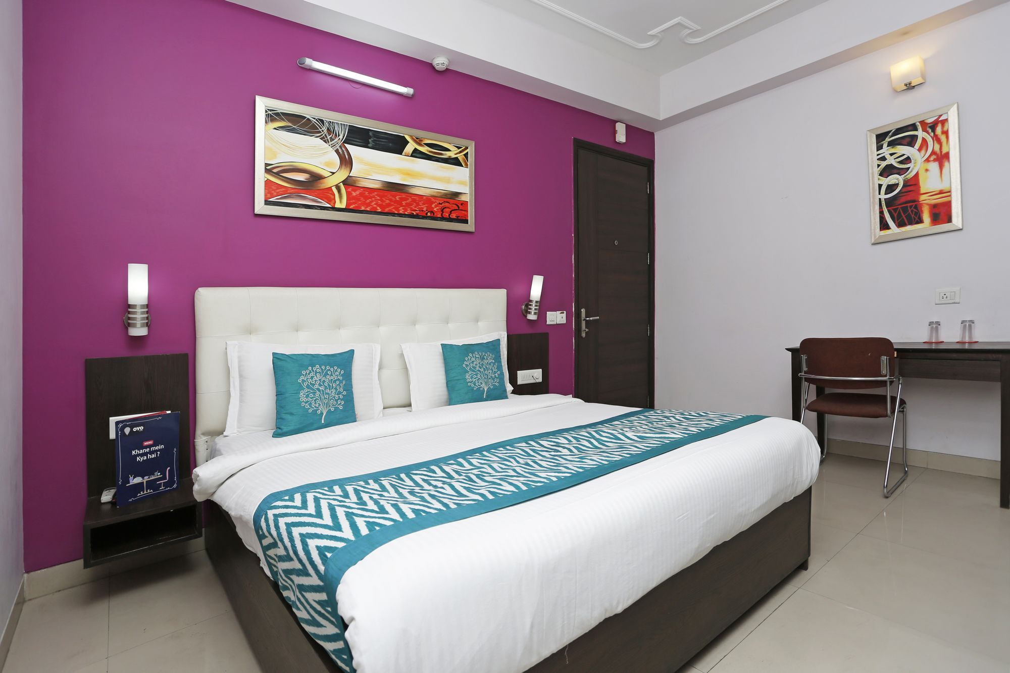 Oyo 8536 Azad Sqaure Gurgaon