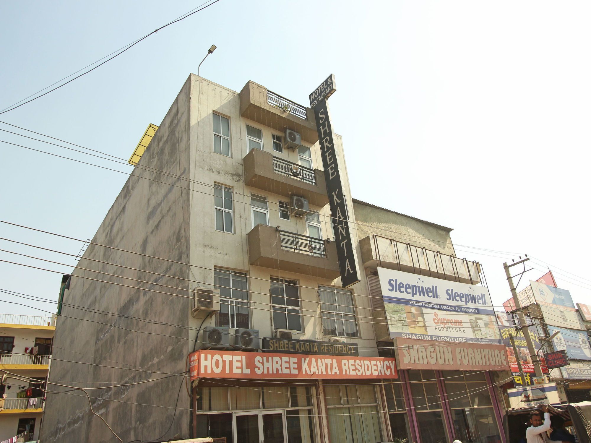 Hotel Oyo 576 Shree Kanta Residency Gurgaon