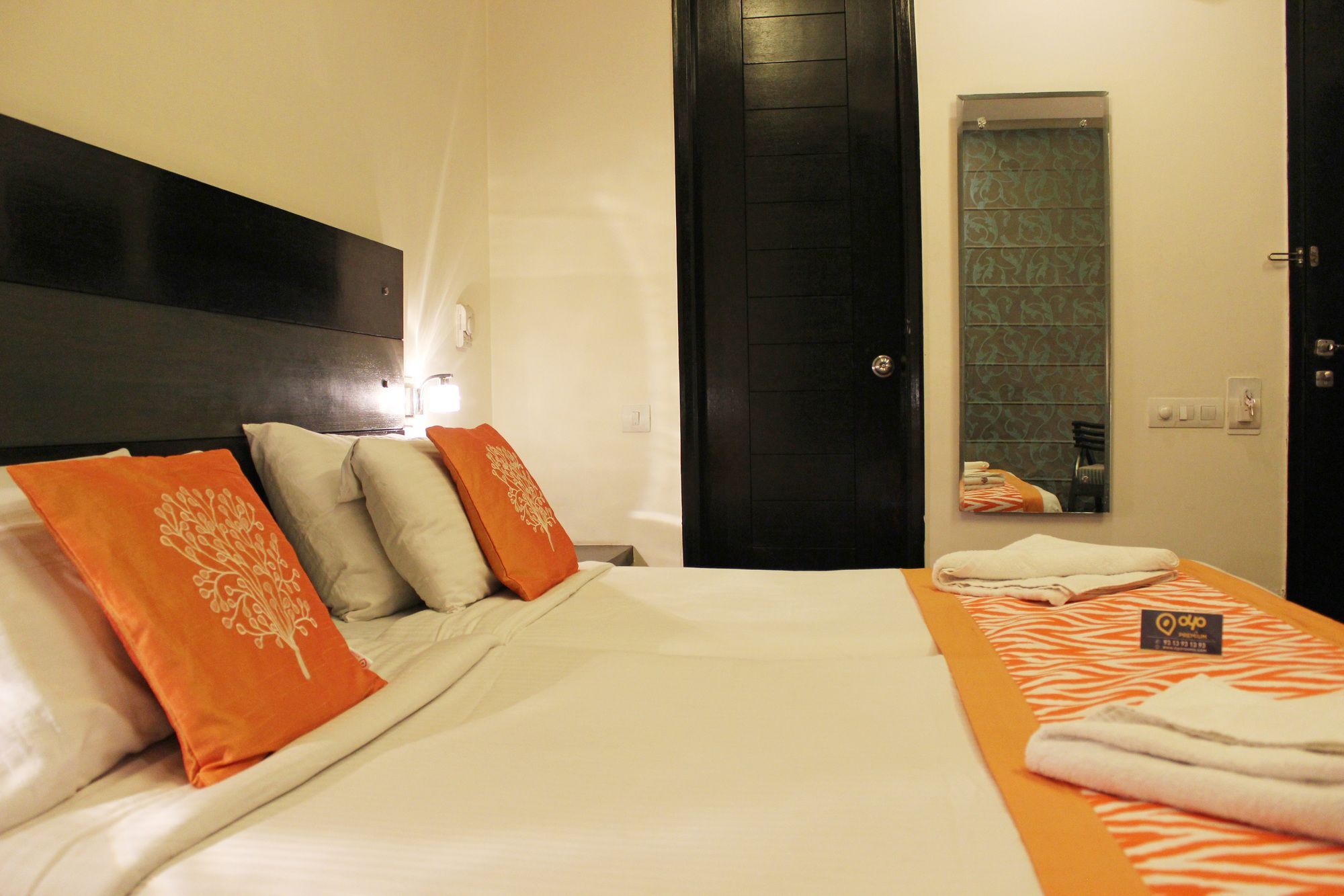 Hotel Oyo 605 Camria Gurgaon