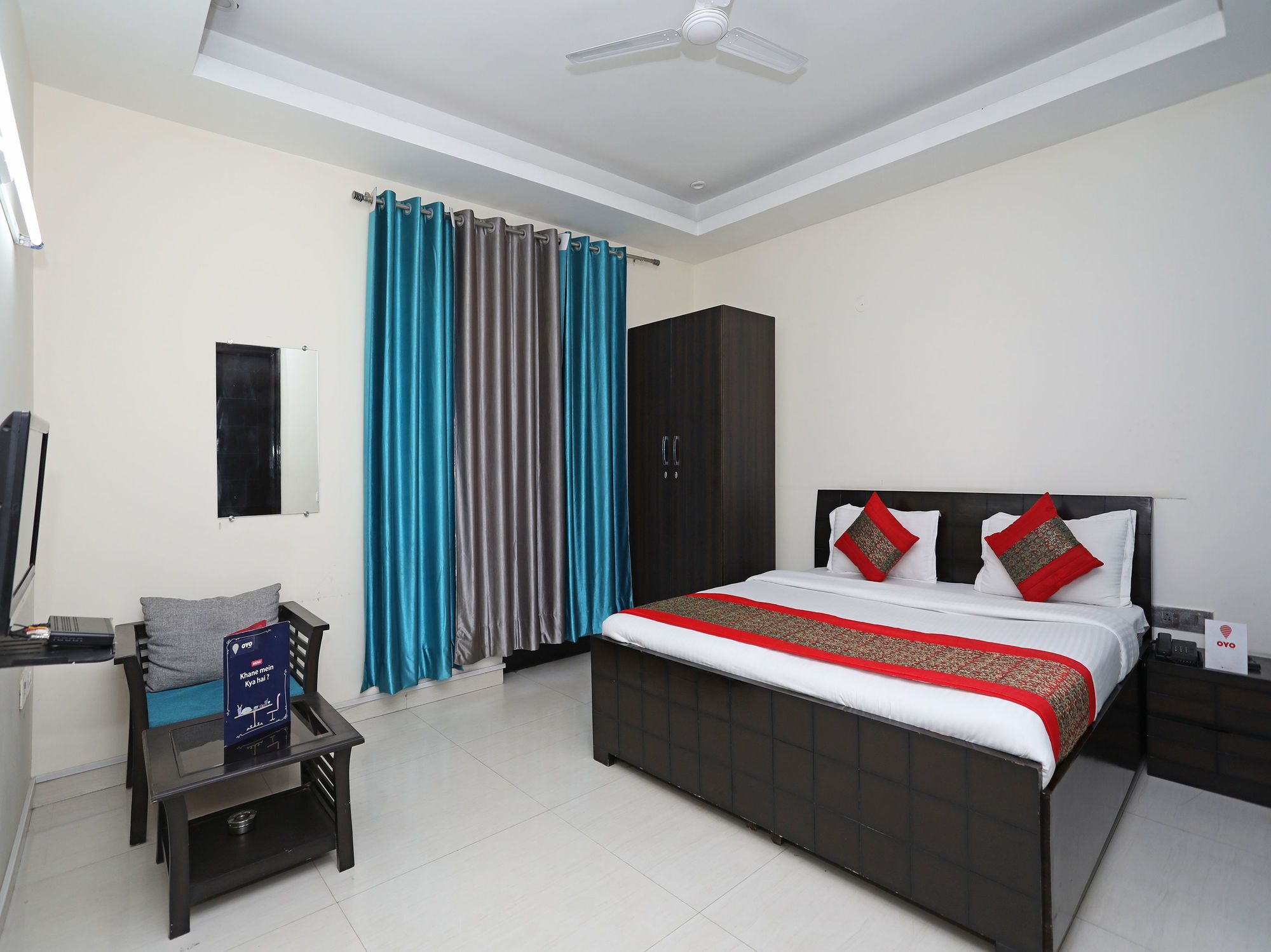 Hotel Oyo 9994 Summer Homez