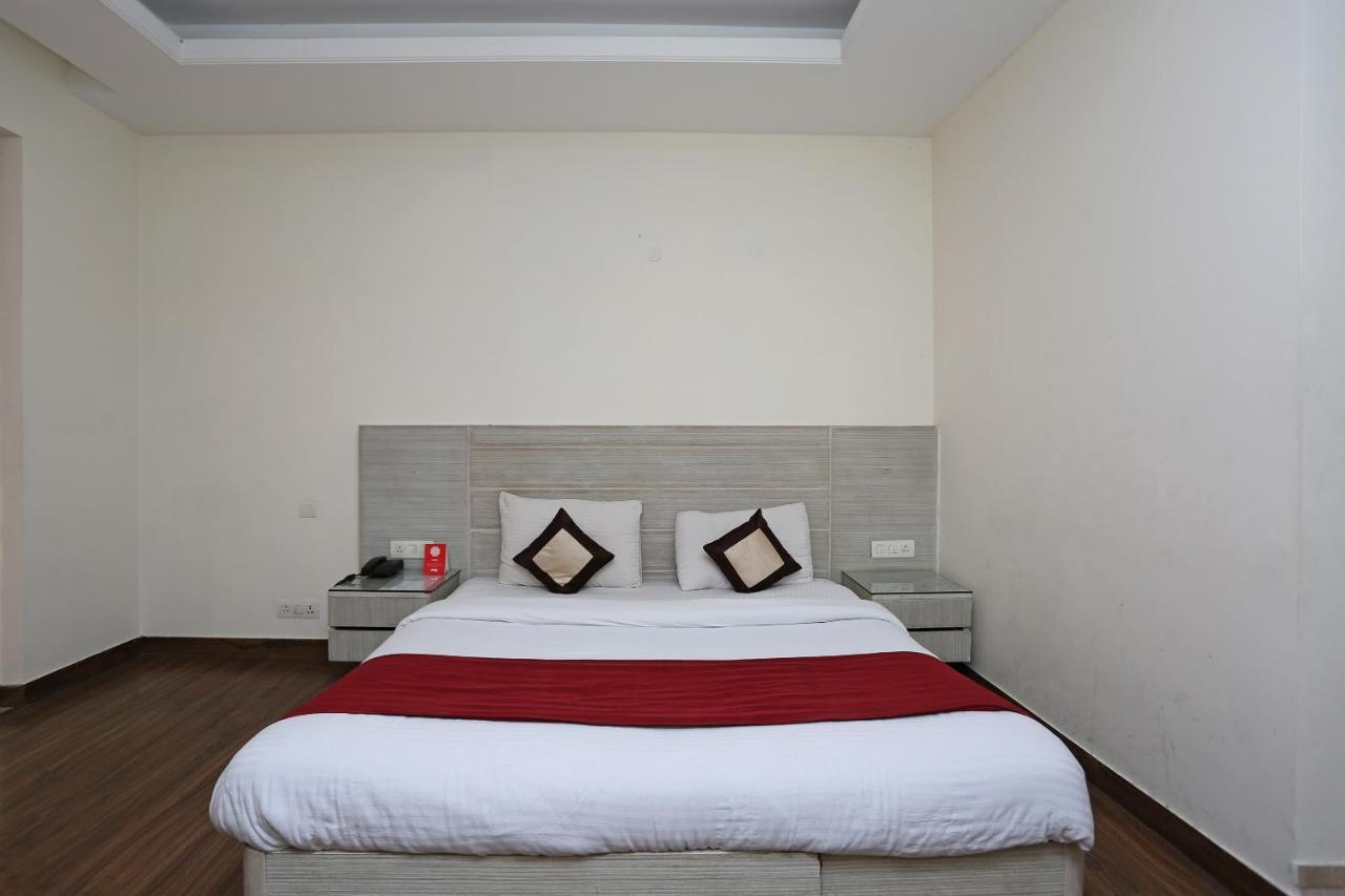 Capital O 1007 24 Hotel 3*