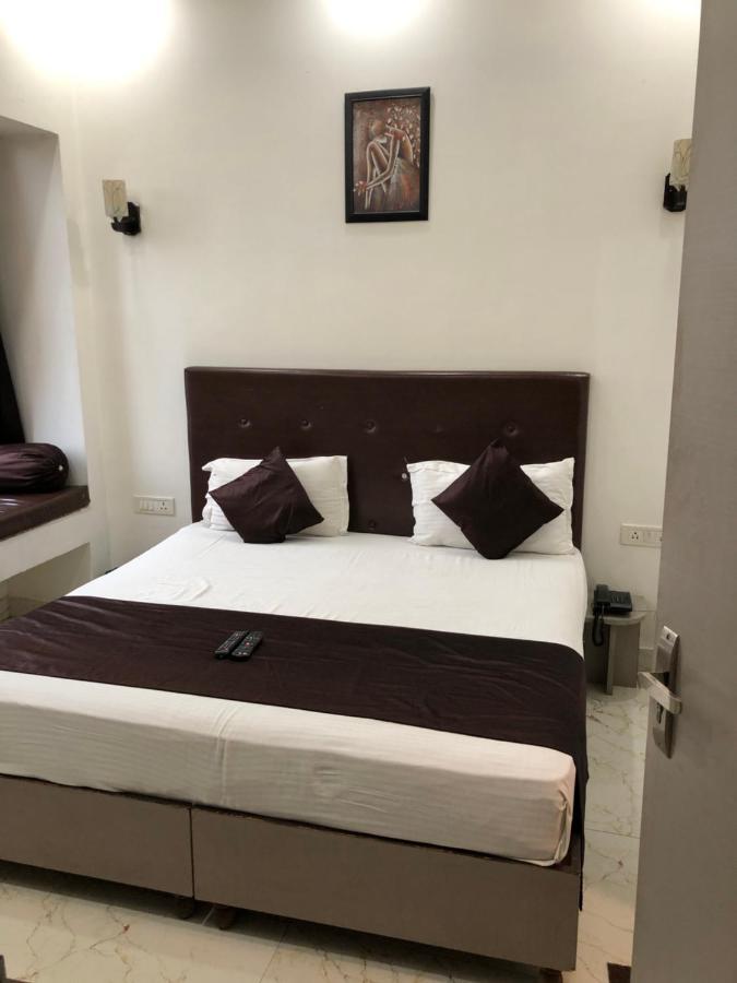 Red Gurgaon