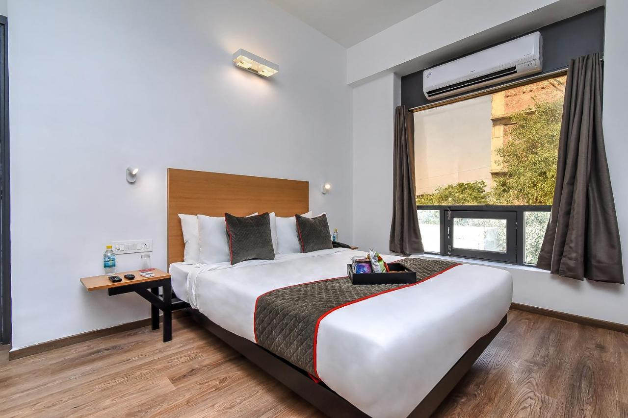 Oyo Townhouse 044 Sector 14 Gurugram Hotel