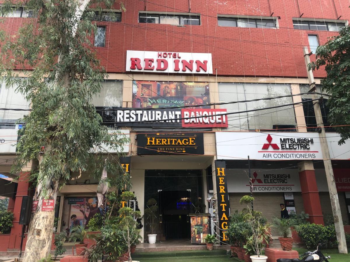 Red Hotel