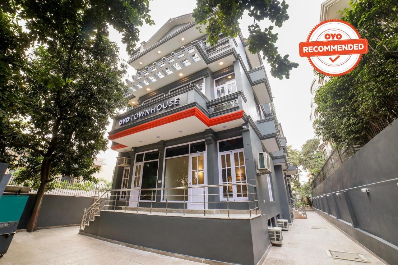 Oyo Townhouse 330 Mg Road Metro Station Gurgaon
