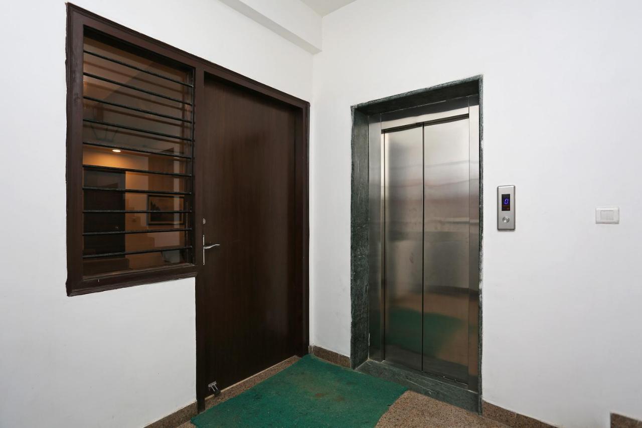 Oyo 16554 Golf Branson Hotel 3*