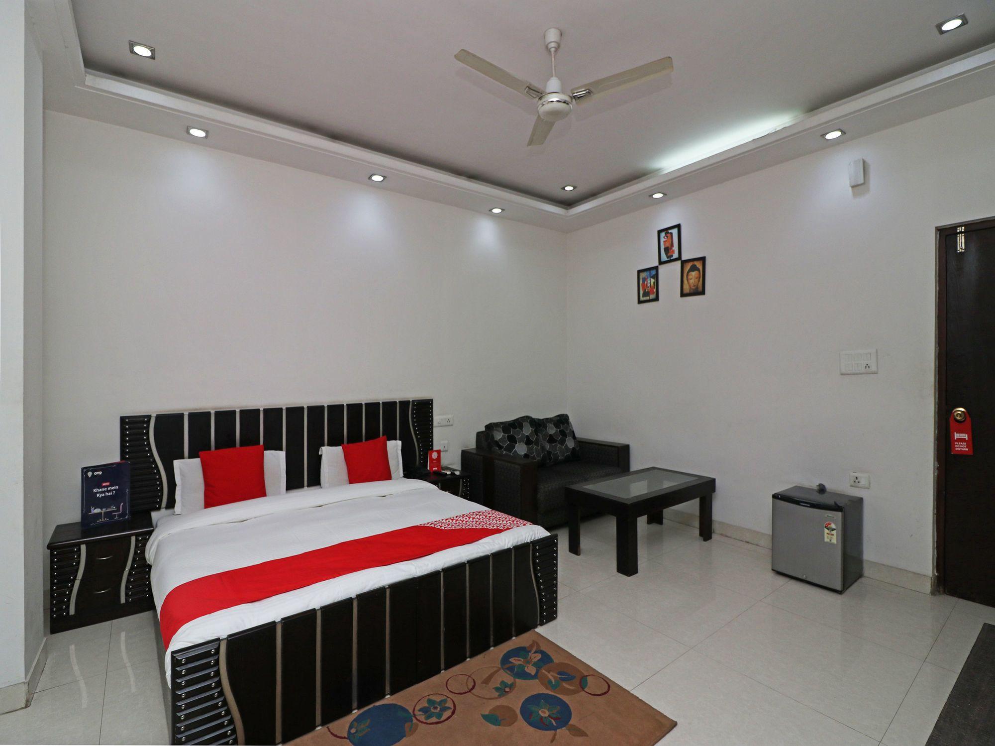 Oyo 12340 The Royal Park Plaza 3*