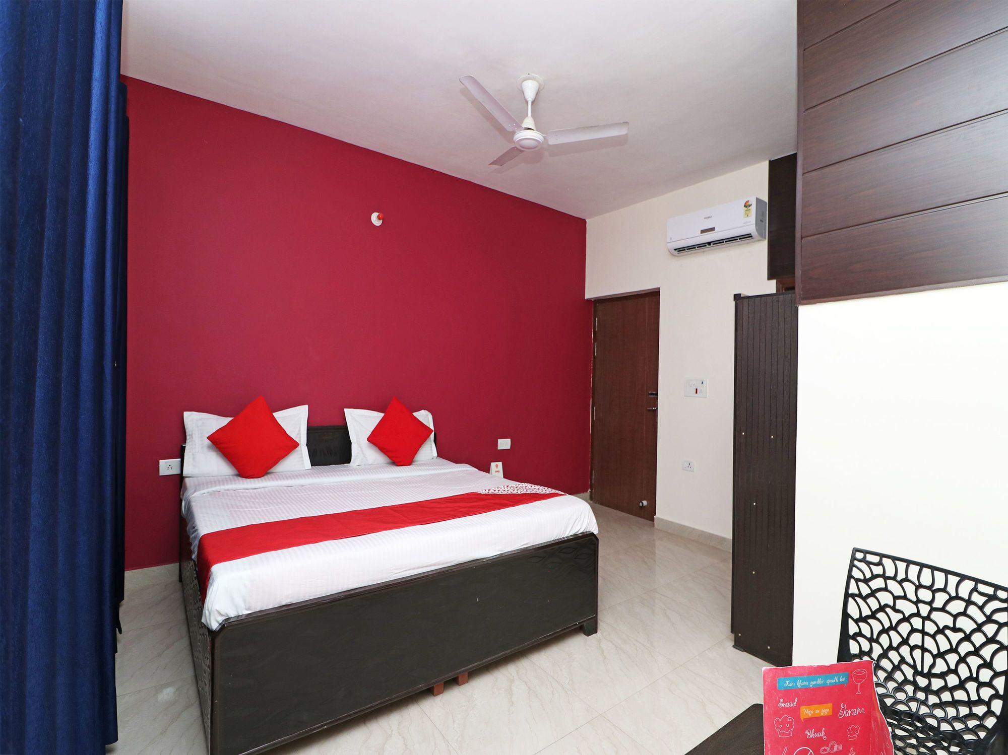 Hotel Oyo 12340 The Royal Park Plaza