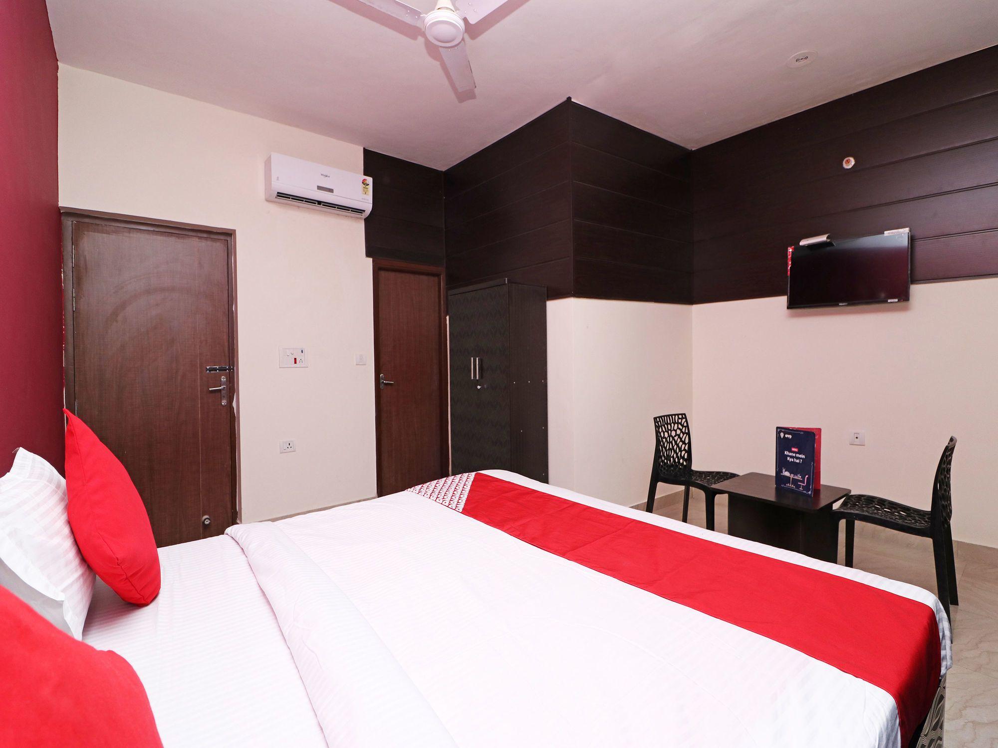 Oyo 12340 The Royal Park Plaza 3*