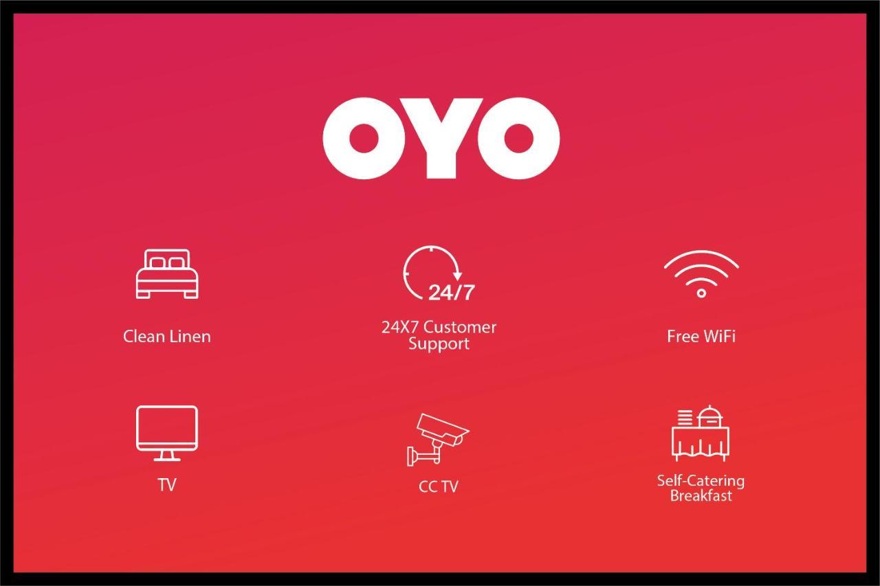 Oyo 16554 Golf Branson Hotel 3*