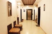 Oyo Dlf Phase 3 Hotel Gurgaon
